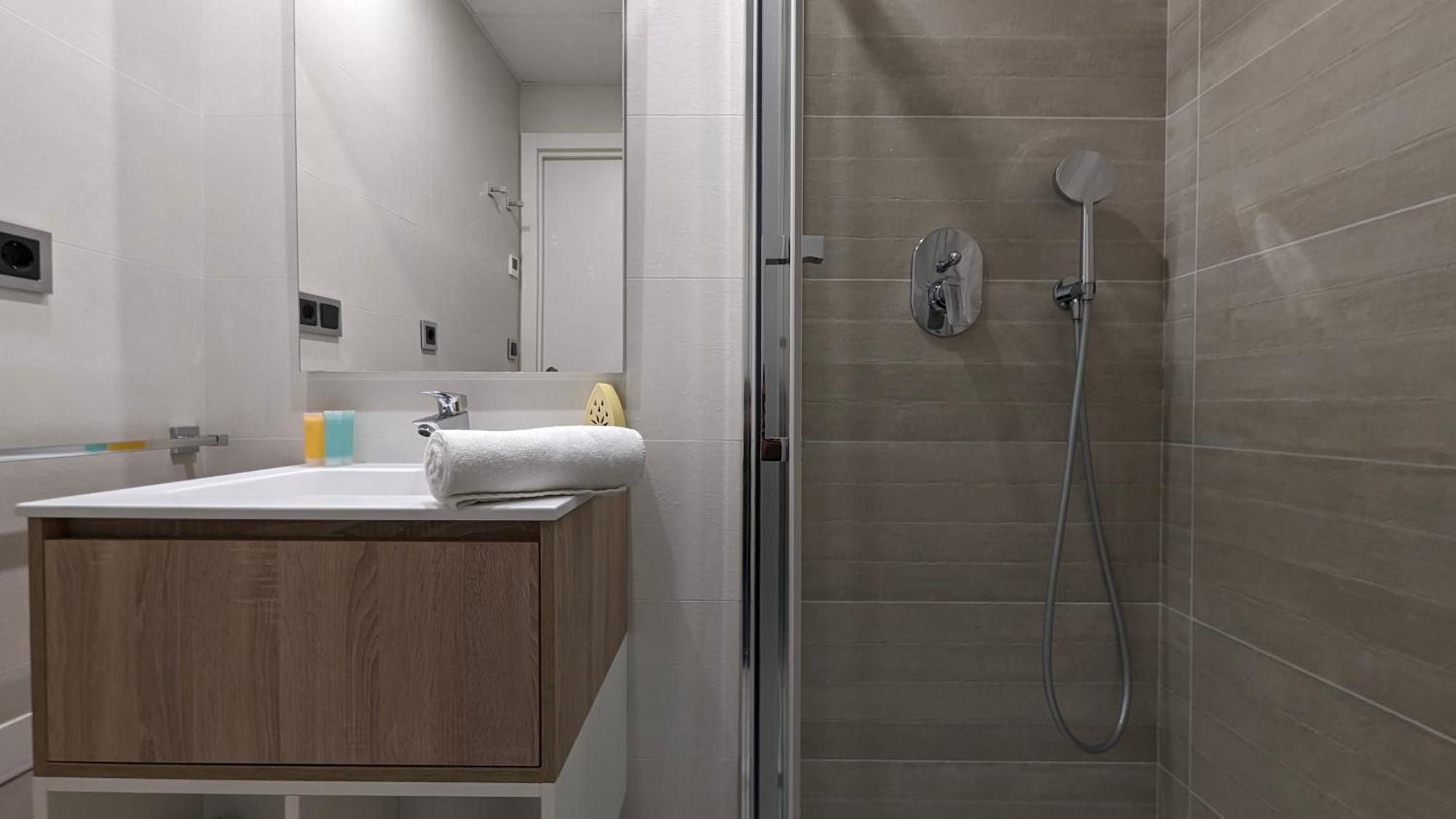 Sunset Waves Magic Apartments Бенидорм Екстериор снимка