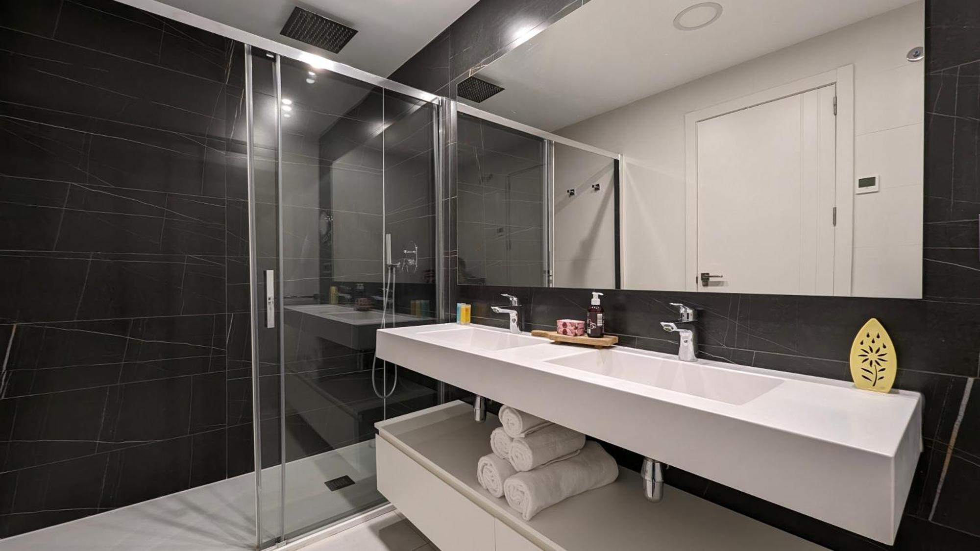 Sunset Waves Magic Apartments Бенидорм Екстериор снимка
